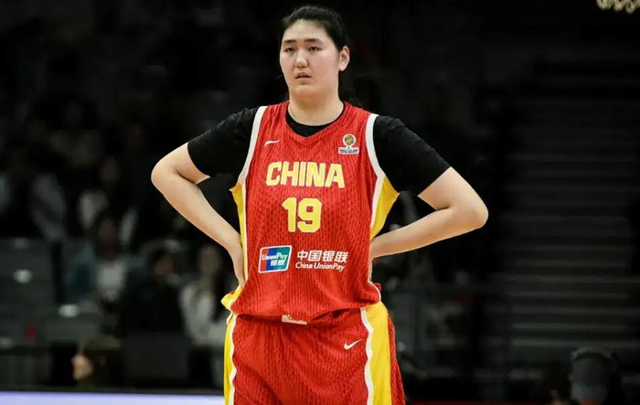 张子宇获WNBA球探高度认可 榜眼席位实至名归