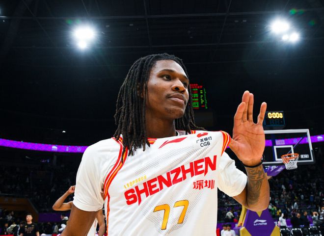 贺希宁率深圳双杀新疆豪取10连胜 新疆遭遇4连败