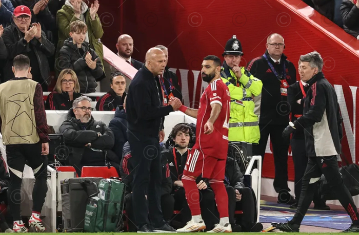 阿森纳核心球员集体退出国家队引争议 莱因克尔