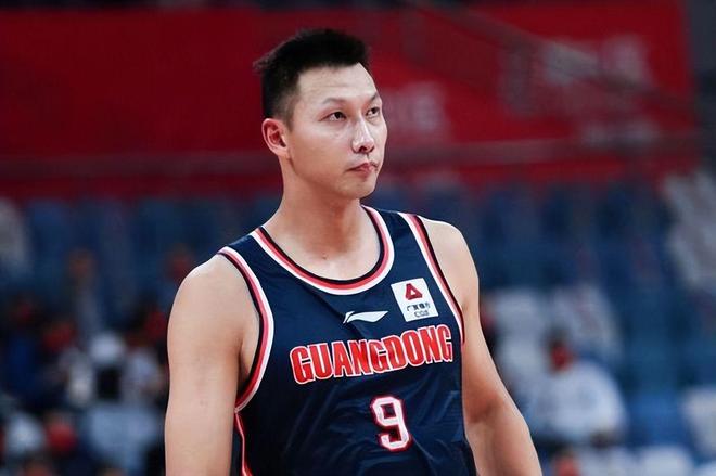 易建联洛杉矶豪宅遭山火焚毁 资产价值与风险博